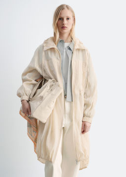 Parka con cord?n de ajuste