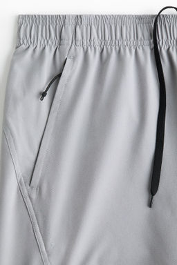 Pantal?n corto de deporte con DryMove - H&m фото 9
