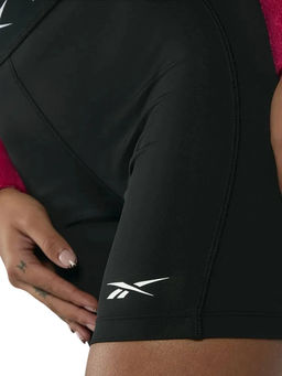 Шорты женские