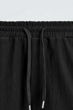 TEXTURED JOGGER BERMUDA SHORTS - Zara фото 7