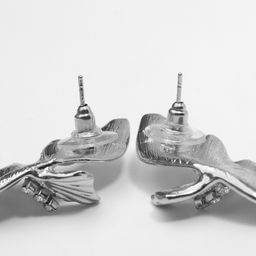 Серьги со стразами Бантики крылья, белые в серебре - Qf фото 2