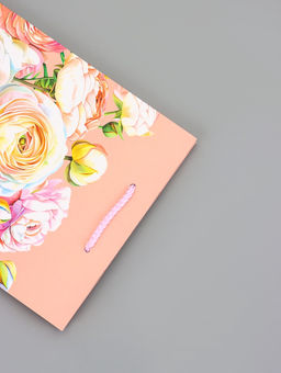 Цена за 2 шт. Пакет подарочный ламинированный вертикальный Цветочная роспись, 18?22.3?10 см