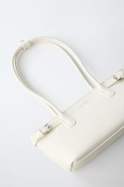 BUCKLE DETAIL SHOULDER BAG
