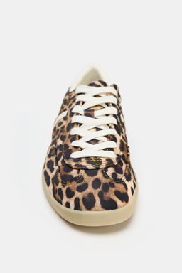 ANIMAL PRINT TRAINERS
