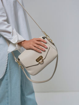 Сумка кожаная через плечо Azaro 3684 бежевая лиана