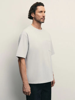 Футболка с карманом relax fit / Zarina  фото 4