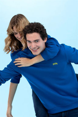 Базовая толстовка Saks с круглым вырезом Неожиданная скидка в корзине