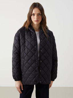 Kap??onlu Kapitone Oversize Kad?n ?i?me Mont