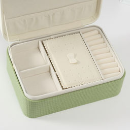 Шкатулка для украшений «Бантик», с зеркалом, искусственная кожа, бело-зелёная, 17×23.5×10 см