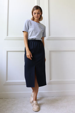 Юбка миди из трикотажа с разрезом