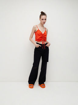 Укороченная алая блузка-топ - Incity фото 3