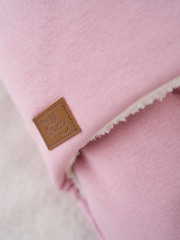 Конверт-звездочка Пудра с прорезями для ремней безопасности 0+ - Bungly фото 6