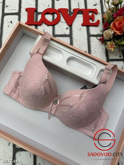 Бюстгальтер с кружевом