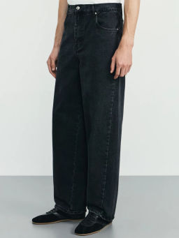 Джинсы baggy fit / Zarina