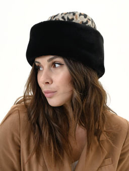 П26-26 Пилотка Леон беж с черным мехом