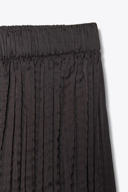 CRINKLED-EFFECT SATIN SKIRT - Zara фото 9