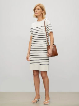 ЕМКА / Платье вязаное