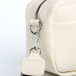 Сумка женская на молнии, белая