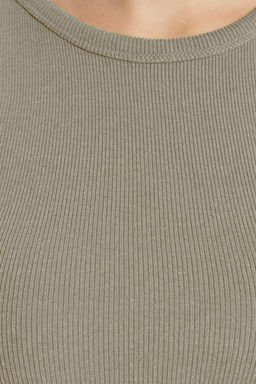 Kahverengi-Tas 2li Paket Vucuda Oturan Crop Halter Yaka Fitilli Esnek Orme Atlet TWOSS21AL0058