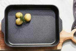 В наличии 1 шт. Форма для запекания, 38х28,5х5,5 см, с покрытием, алюминий, черная, Agile