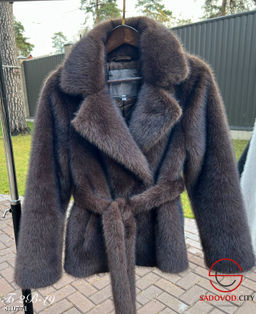 Шуба женская с прямым рукавом - Bruno фото 3