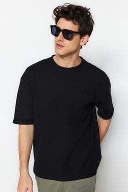 TRENDYOL MAN Siyah Oversize/Genis Kesim K?sa Kol Cepli Etiket Detayl? T-Shirt TMNSS23TS00077 - Trendyolmilla фото 16