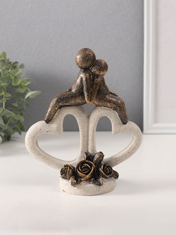 Фигурка полистоун Пара на каменных сердцах с розами, под бронзу, 7.5?15.3?18 см