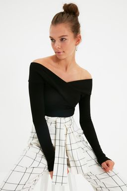 TRENDYOLMILLA Siyah Carmen Yaka Fitilli Alttan C?tc?tl? Esnek Orme Body TWOAW21BD0053 фото 2