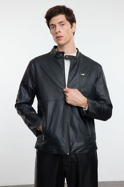 TRENDYOL MAN Siyah Regular Fit PU Suni Deri Biker Ceket Mont TMNAW25MO00003 - Trendyolmilla фото 3