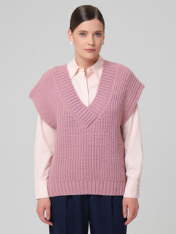 Жилет вязаный