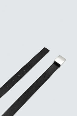 LIMITED EDITION LEATHER BELT WITH PLATE