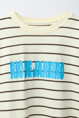 CAMISETA RAYAS TEXTO / rayas