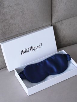 В КОРОБКЕ Маска шелковая для сна