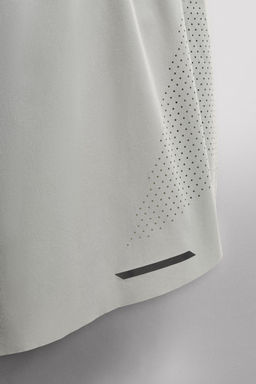 PANTALONES CORTOS LIGEROS RUNNING / Gris perla - Zara фото 10