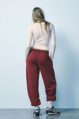 VARSITY WASHED-EFFECT JOGGER TROUSERS - Zara фото 5