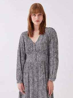 V Yaka Desenli Uzun Kollu Elbise