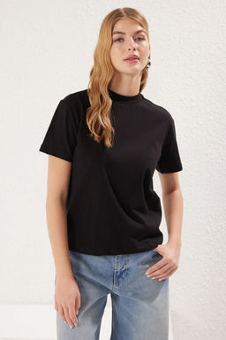 TRENDYOLMILLA Bej-Vizon 2li Paket %100 Pamuk Basic Dik Yaka Orme T-Shirt TWOSS20TS1500 фото 2