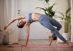 Женские спортивные леггинсы CRIVIT фото 20