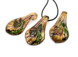 Подвеска из стекла цветного Лист 32*60 мм цв.зеленый