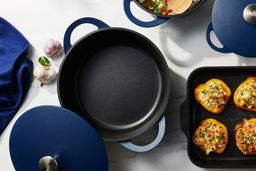 Кастрюля Agile, синяя, 28 см, 6,3 л, 62970 - Maxwell & Williams фото 6