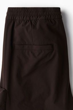Pantalon outdoor repelente al agua Relaxed Fit - H&m фото 8