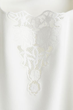 Top escotado con bordado ingl?s - H&m фото 2