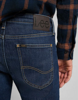 Джинсы мужские