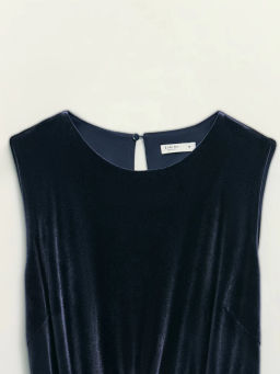 Комбинезон из бархата / Zarina