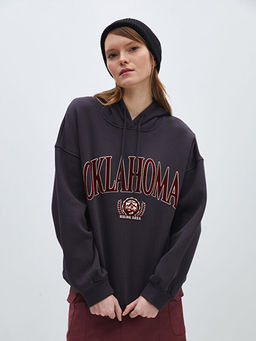 Bask?l? Uzun Kollu Oversize Kad?n Hoodie