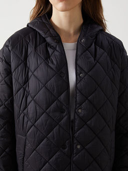 Kap??onlu Kapitone Oversize Kad?n ?i?me Mont