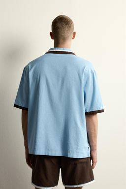 CAMISA RELAXED FIT BORDADO NADADORES / Celeste