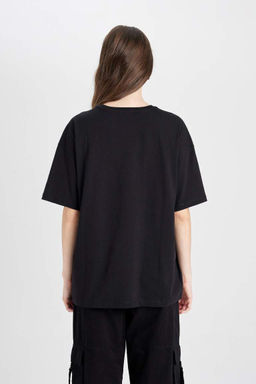 Cool Beetlejuice Oversize-футболка с широким кроем и круглым вырезом с короткими рукавами и принтом - Defacto фото 10