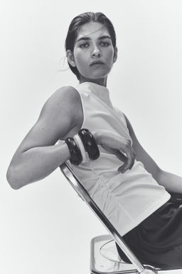 Top drapeado con efecto arrugado - H&m фото 4