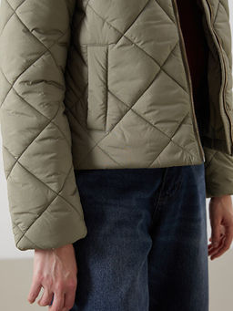 Dik Yaka Kad?n ?i?me Mont